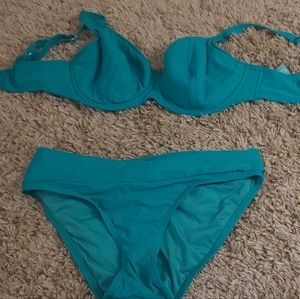 Sunsets emerald green bikini